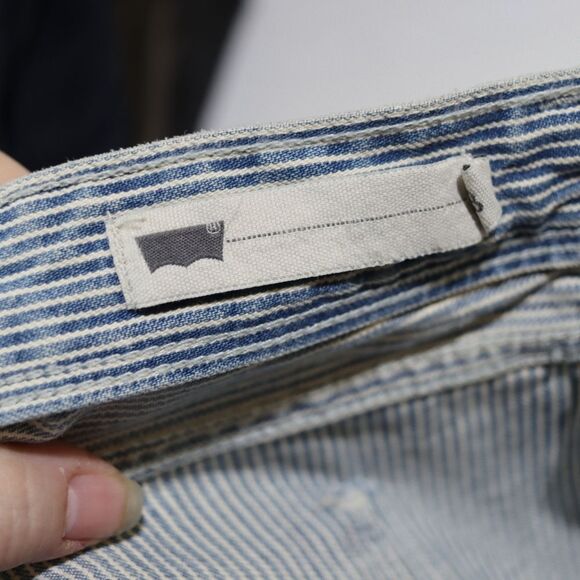 Levi’s Hickory Stripe Shortalls Overalls Crisscross Straps Juniors 13 NWT - Picture 12 of 16